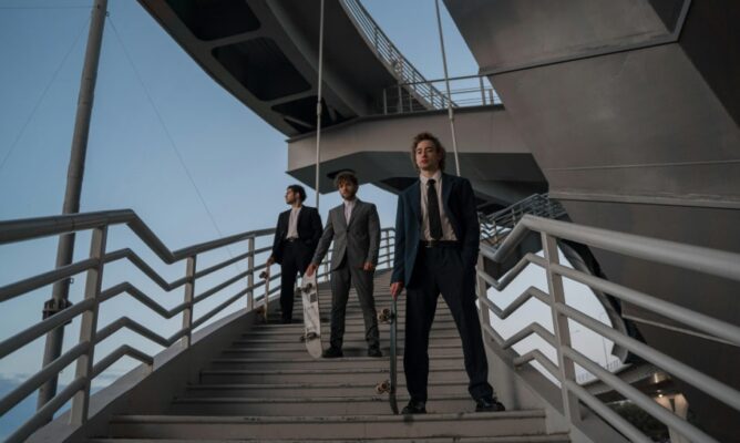 home4-img1 home4-img1